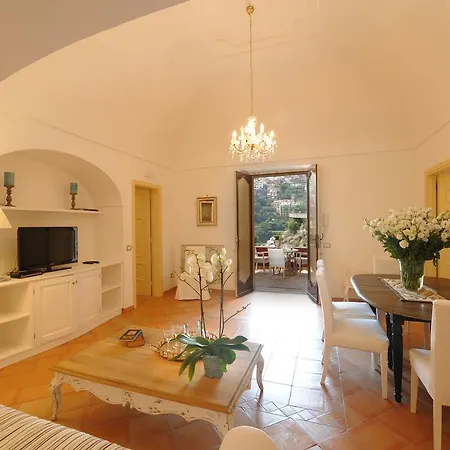 Casa Theodora *